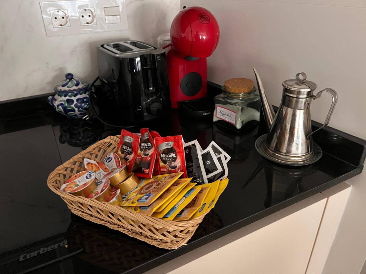 Precioso Apartamento Con Patio 格拉纳达 外观 照片