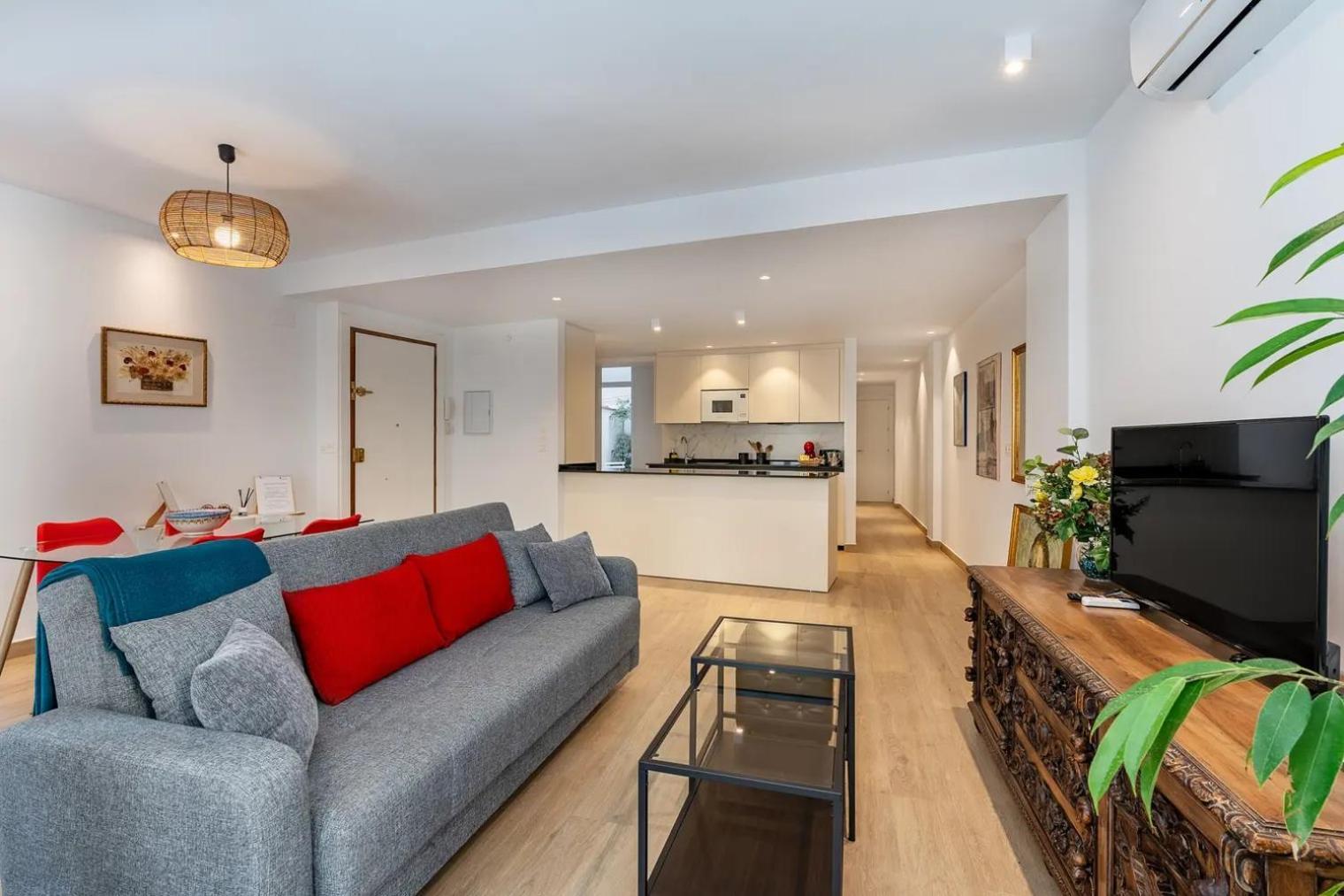 Precioso Apartamento Con Patio 格拉纳达 外观 照片